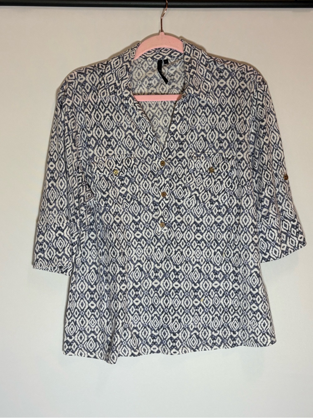 Cathy Women's Navy and White Geometric Button-Front Top